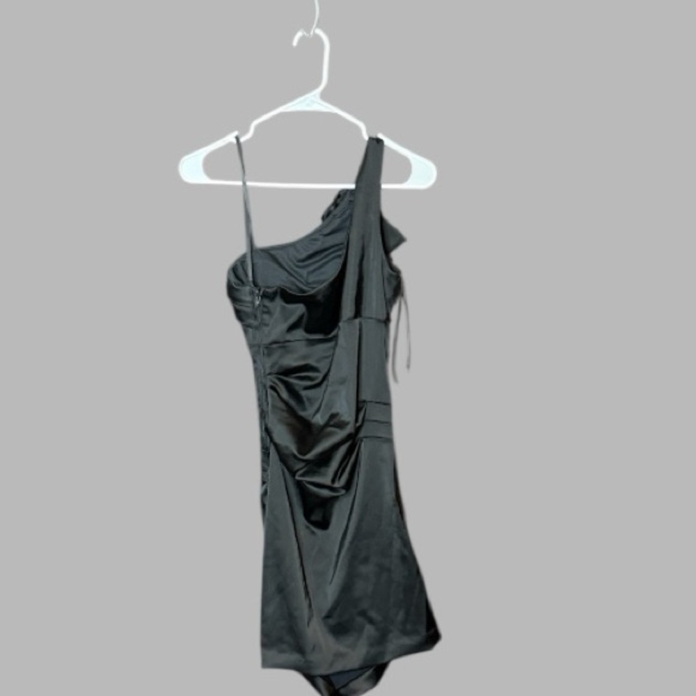 Betsy Adam Black Elegant Dress Size 6 - Picture 2 of 3